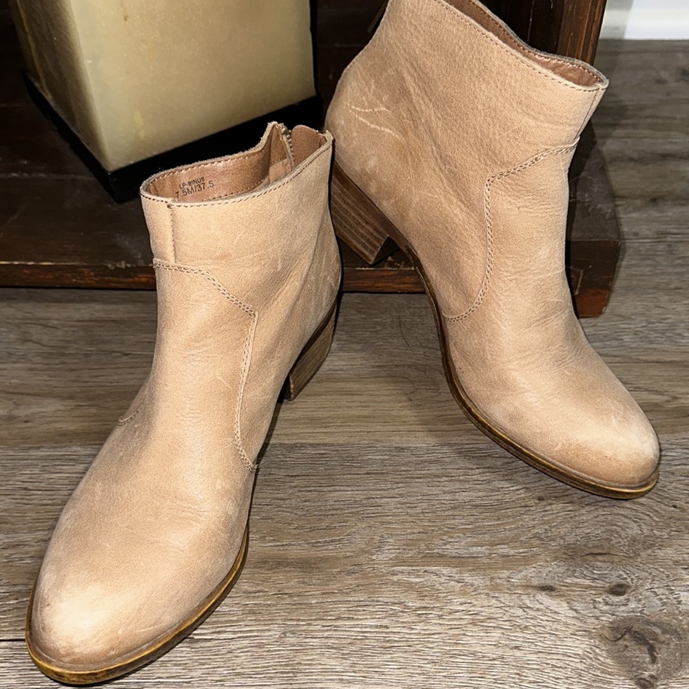 Lucky Brand Leather Ankle Booties